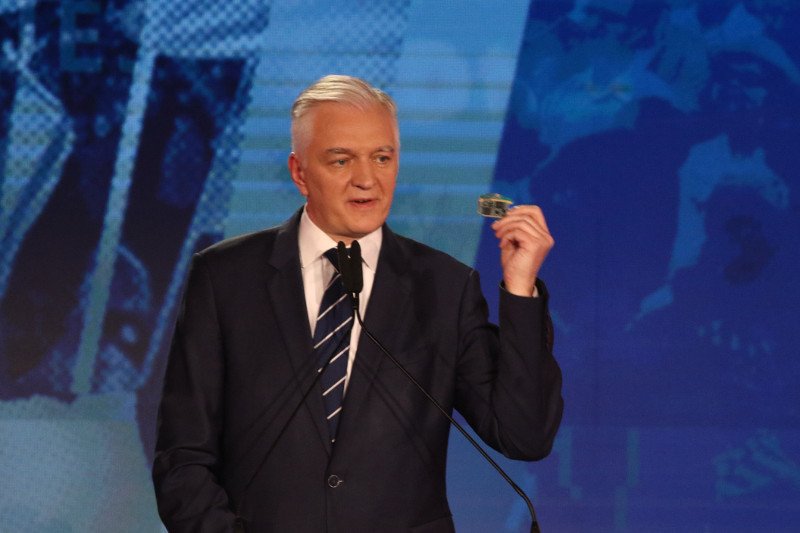 Jarosław Gowin pierwotnie miał przekazać swoją nagrodę na rzecz swojej partii.