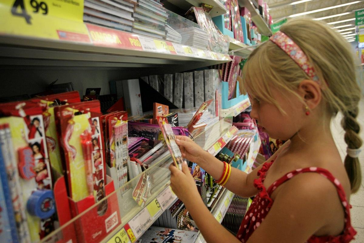 Większość nastolatków w Polsce dostaje kieszonkowe. Własne pieniądze mają coraz młodsze dzieci