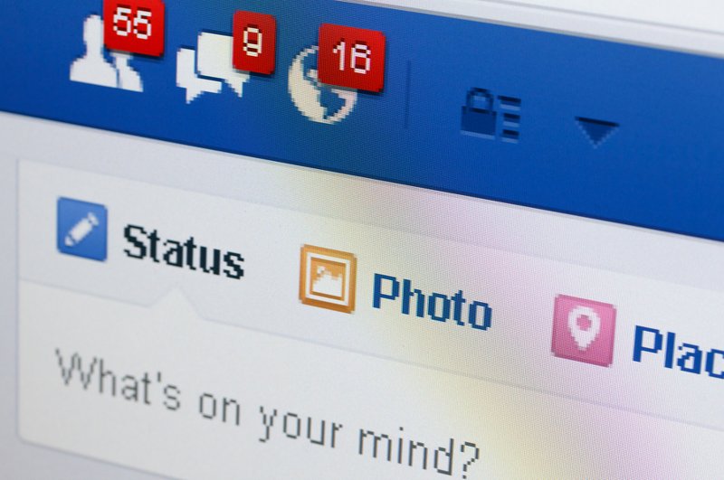 8 irytujących rodzajów zdjęć, które na Facebooku wrzucają twoi znajomi