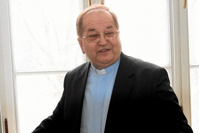 Ojciec Tadeusz Rydzyk ostrzega przed powracającym do Polski totalitaryzmem