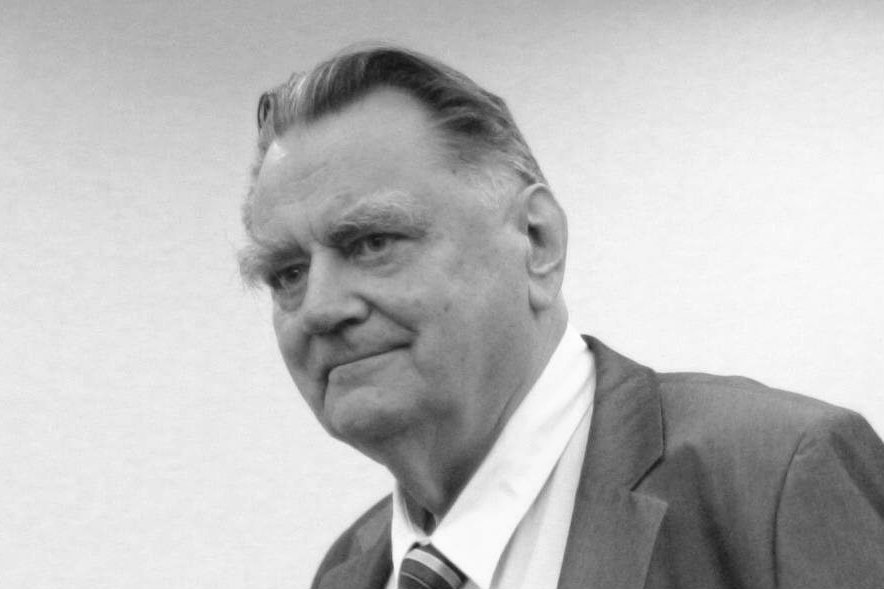 Pogrzeb Jana Olszewskiego ma odbyć się 16 lutego w sobotę. Takie informacje podał Kornel Morawiecki, powołując się na żonę Jana Olszewskiego Martę Miklaszewską.