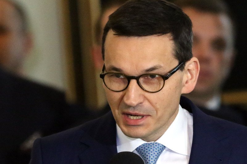 "Tezy" Mateusza Morawieckiego o korupcji sędziów w "Washington Examiner" wzbudziły emocje na Twitterze.