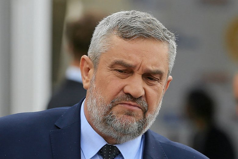 Minister rolnictwa Jan Krzysztof Ardanowski był bardzo hojny dla podległych mu urzędników.