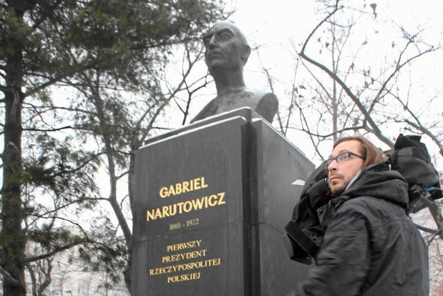 Nacjonaliści postanowili zareklamować swój Marsz Niepodległości na pomniku prezydenta Gabriela Narutowicza, zamordowanego przez prawicowego fanatyka (1922).