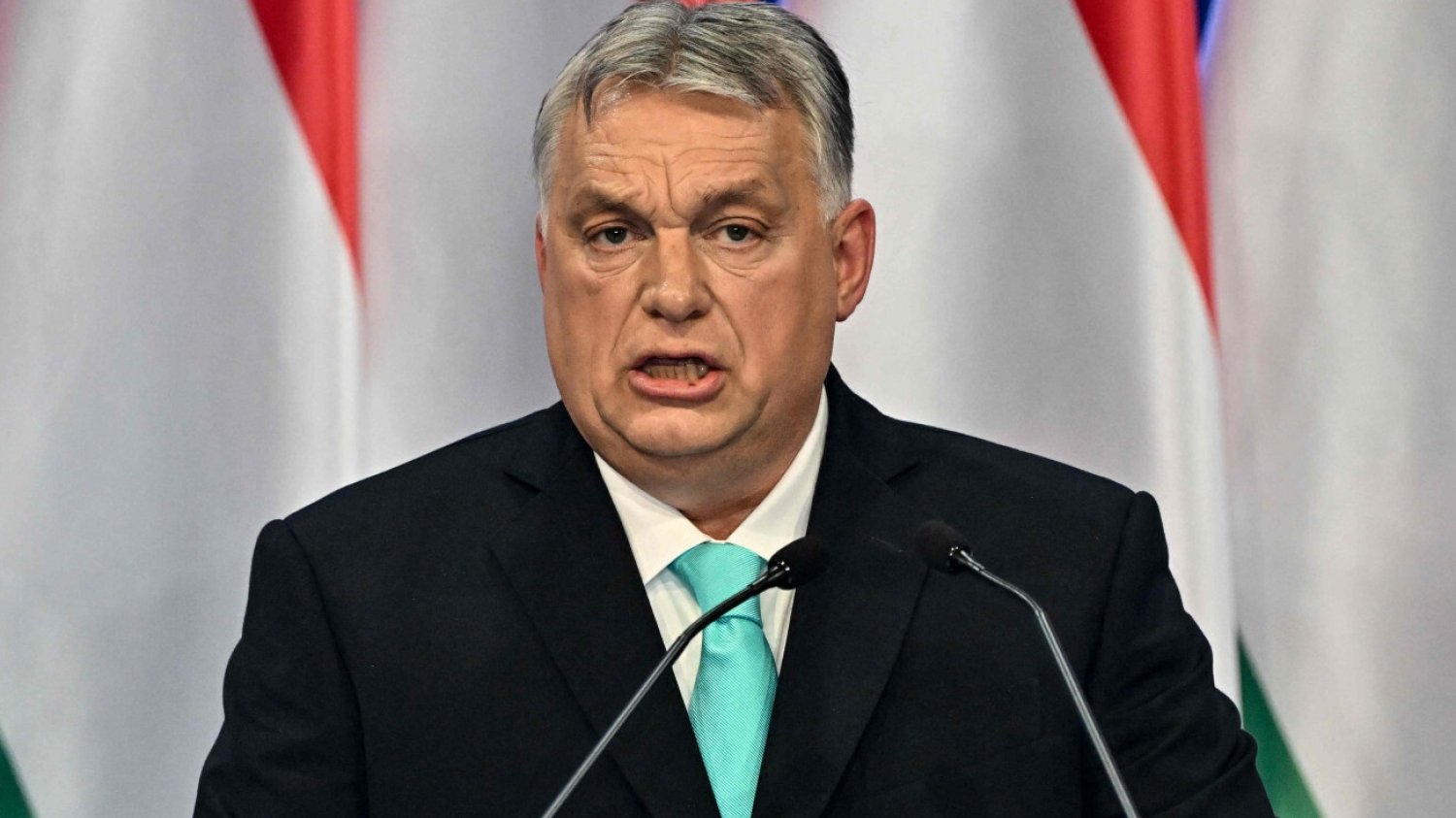 Premier Węgier także znów sięga po antyimigrancką retorykę.