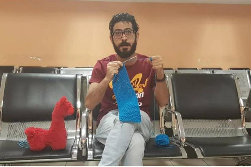Hassan Al Kontar to uchodźca z Syrii, który spędził dziewięć miesięcy na terminalu lotniska w Kuala Lumpur.