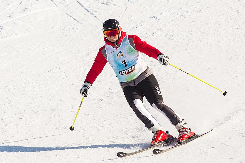 Prezydent Andrzej Duda znowu jest na nartach. Kilka chwil przyjemności na Kasprowym Wierchu tym razem może go jednak sporo kosztować wizerunkowo...