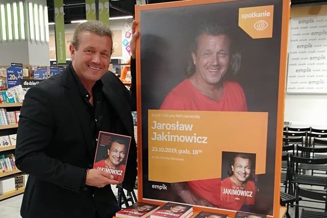 Jarosław Jakimowicz wypiera się rzeczy opisanych w książkowej autobiografii