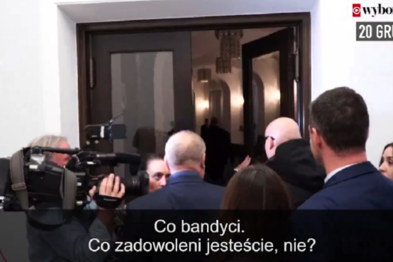 Politycy PiS nie wytrzymują. Chamskie odzywki do dziennikarzy.
