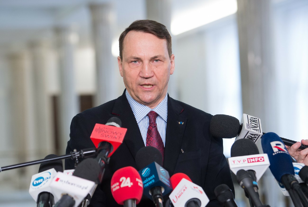Radosław Sikorski o Marii Zacharowej: Dobrze, że wytrzeźwiała