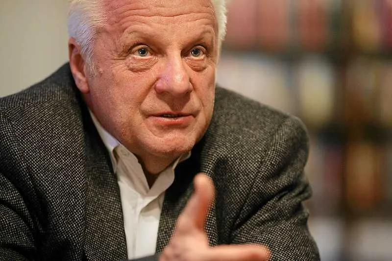 Stefan Niesiołowski, poseł Platformy Obywatelskiej, został przez "Politykę" uznany za oszołoma.