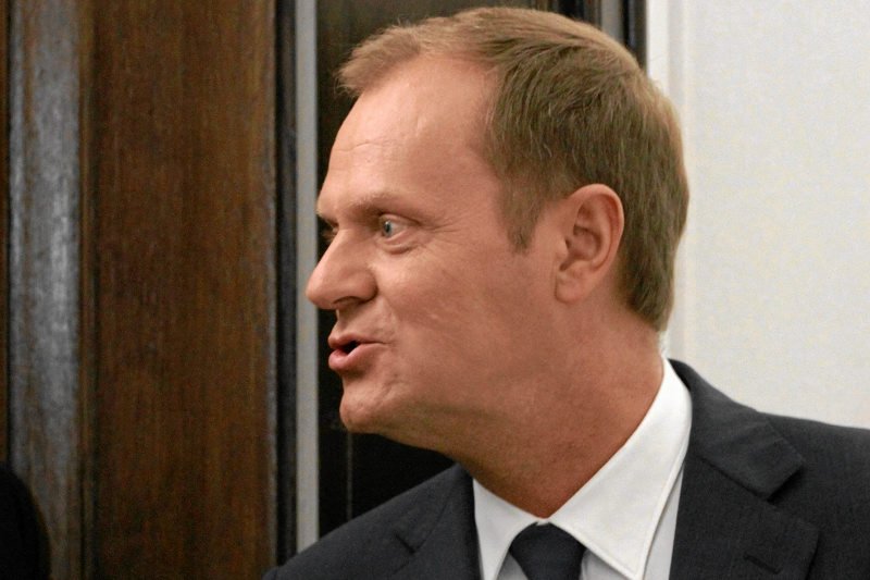 Premier może mieć wizerunkowe kłopoty przez walkę syna z mediami.