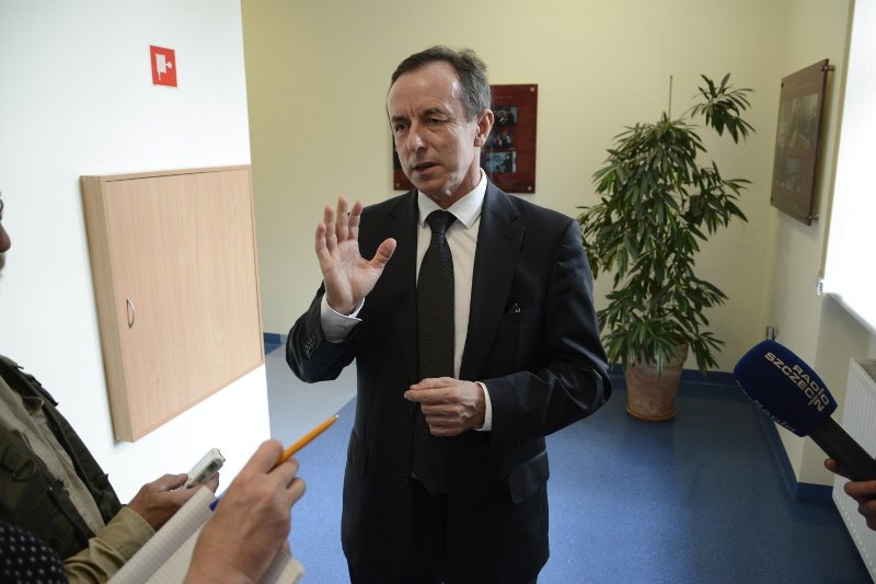 Kompromitacja "Wiadomości" TVP w informacji o rzekomej łapówce prof. Grodzkiego.