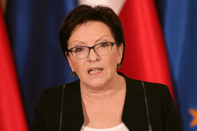 Ewa Kopacz nie widzi nic złego w tym, że premier Szydło lata do domu wojskową CASĄ.