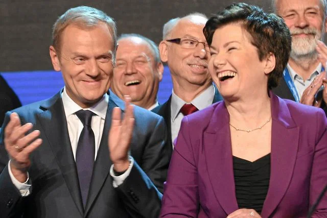 Premier Donald Tusk przyznał, że Hanna Gronkiewicz-Waltz jest w jego oczach jednym z najpoważniejszych kandydatów na stanowisko komisarza Warszawy