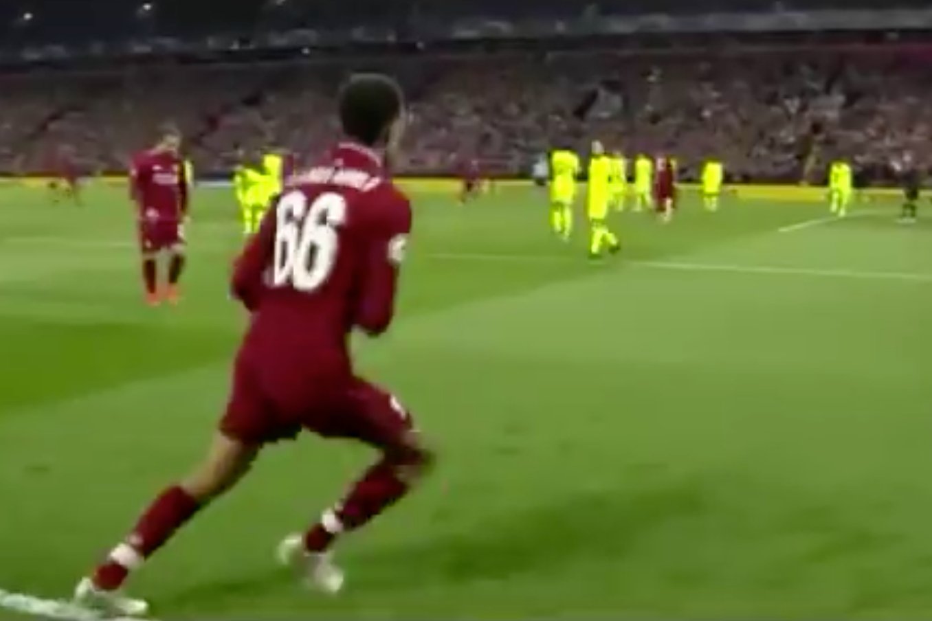 Goście z Barcelony zachowali się przy rzucie rożnym, jakby grali na co dzień w lidze amatorskiej.