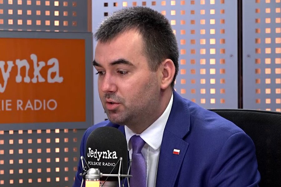 Błażej Spychalski uważa, że to Sejm odpowiada za nominacje do Trybunału Konstytucyjnego a Andrzej Duda je tylko podpisuje.