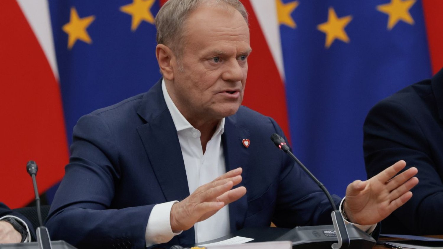 Czerwona lampka u KO. Taki spadek odnotowali w najnowszym sondażu. Czerwona lampka u KO. Taki spadek odnotowali w najnowszym sondażu.