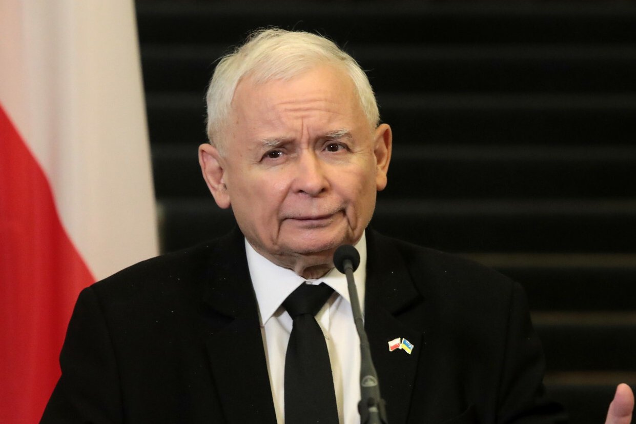 Prezes PiS bronił kiedyś jazdy po alkoholu na rowerze.