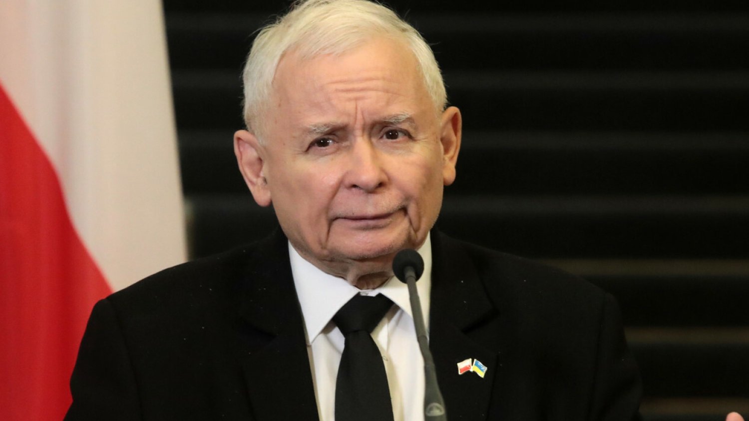 Prezes PiS bronił kiedyś jazdy po alkoholu na rowerze.