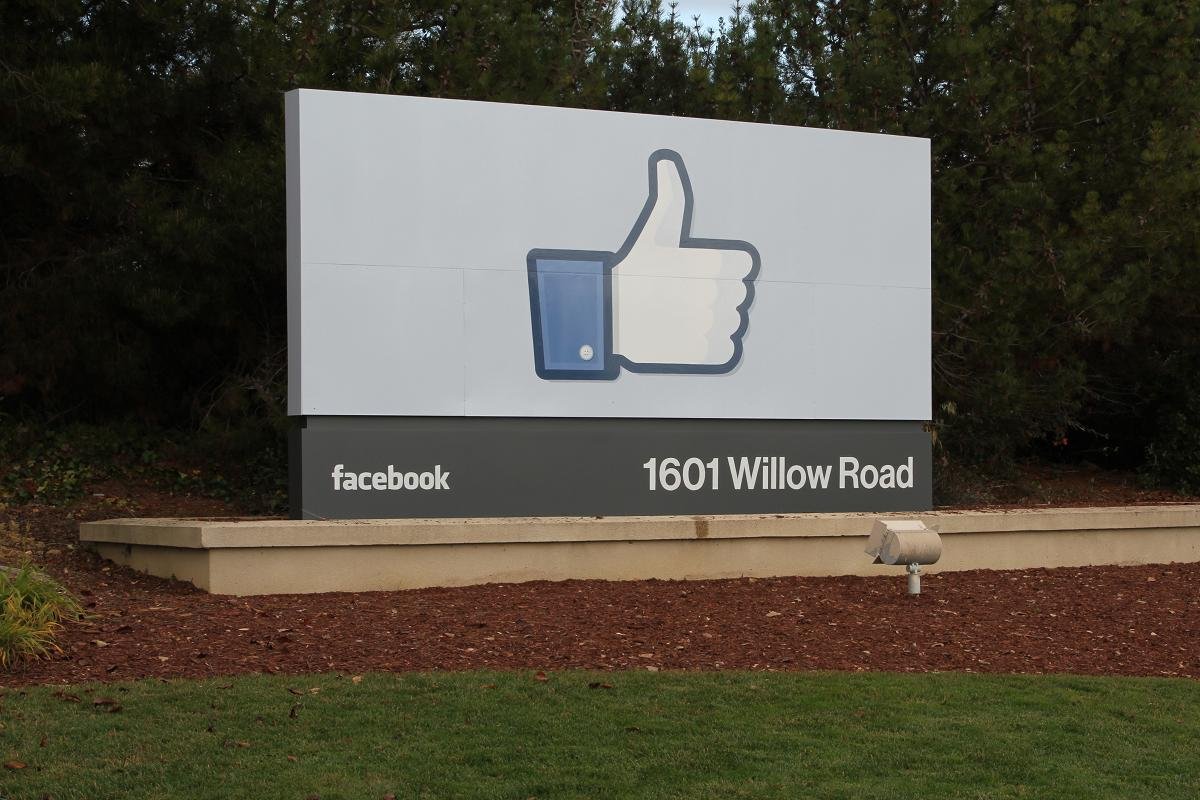 18 maja Facebook debiutuje na amerykańskiej giełdzie