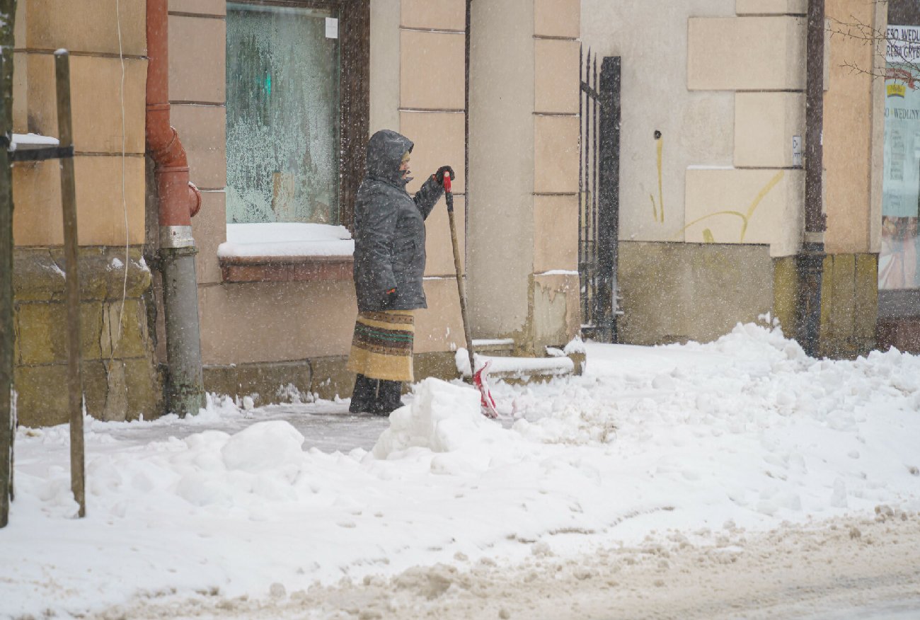 Pogoda. Po tropikalnej zimie idą gwałtowne zmiany. Tak spadnie temperatura.