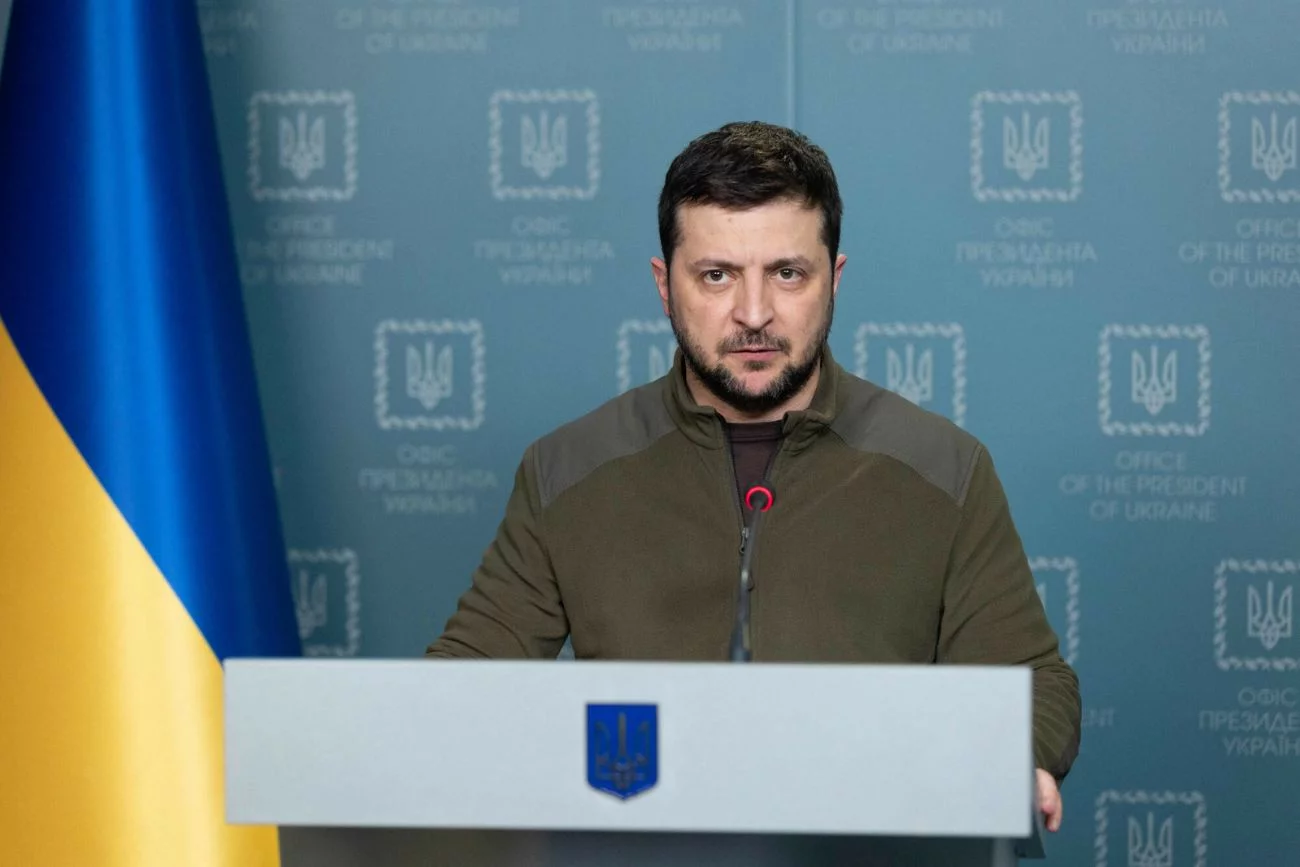 Prezydent Ukrainy Wołodymyr Zełenski wyraził gotowość do negocjacji z prezydentem Rosji Władimirem Putinem.