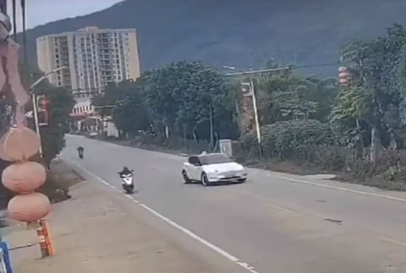 Chiny. Nagle stracił panowanie nad Teslą. Nie żyją dwie osoby