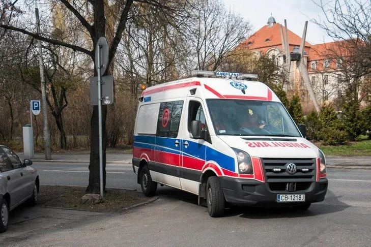 W Starachowicach zabrakło miejsca w izolatce dla pacjentki z podejrzeniem koronawirusa.