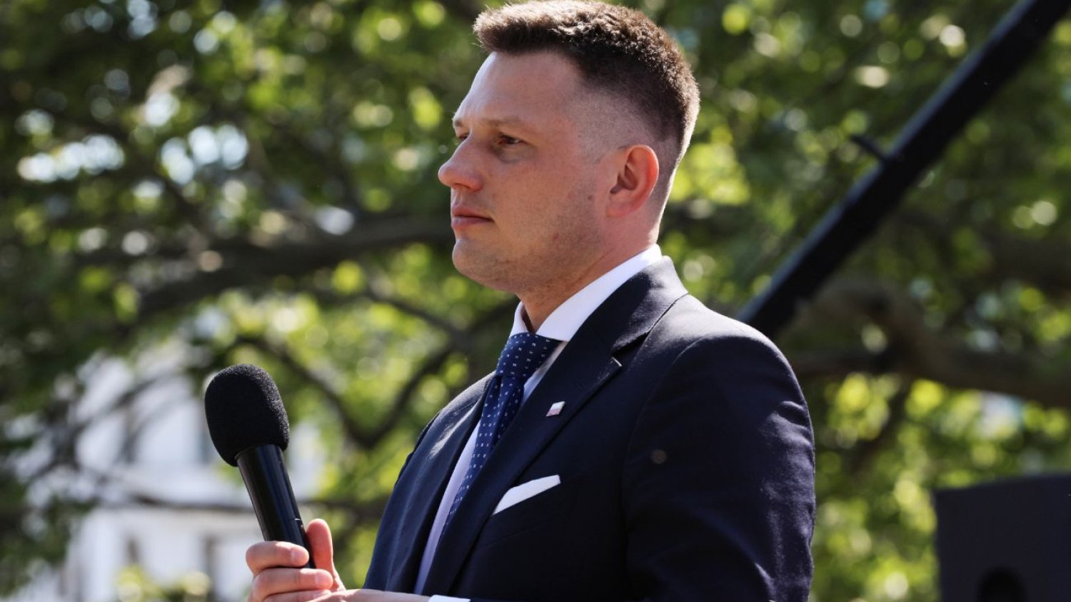 Partia Mentzena ma kłopoty. PKW ma podejrzenie o "nielegalne finansowanie".