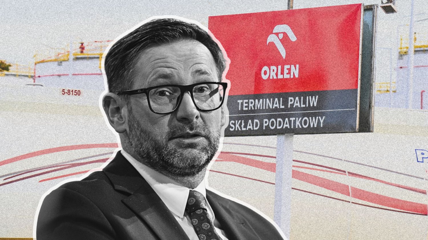 Daniel Obajtek na tle logo Orlenu