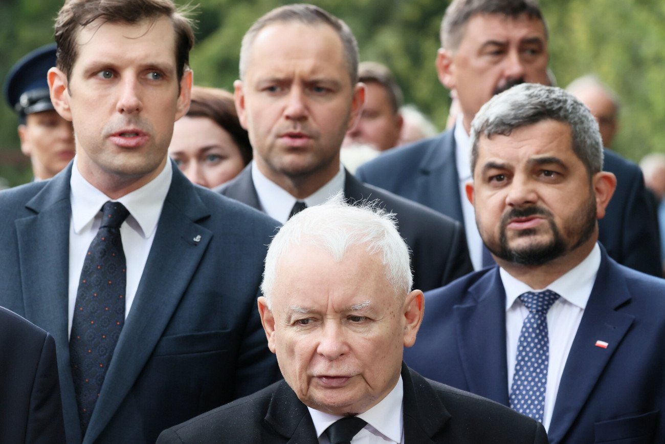 Wybory samorządowe 2024. Sondaż: PiS wygra jednak w sejmikach?