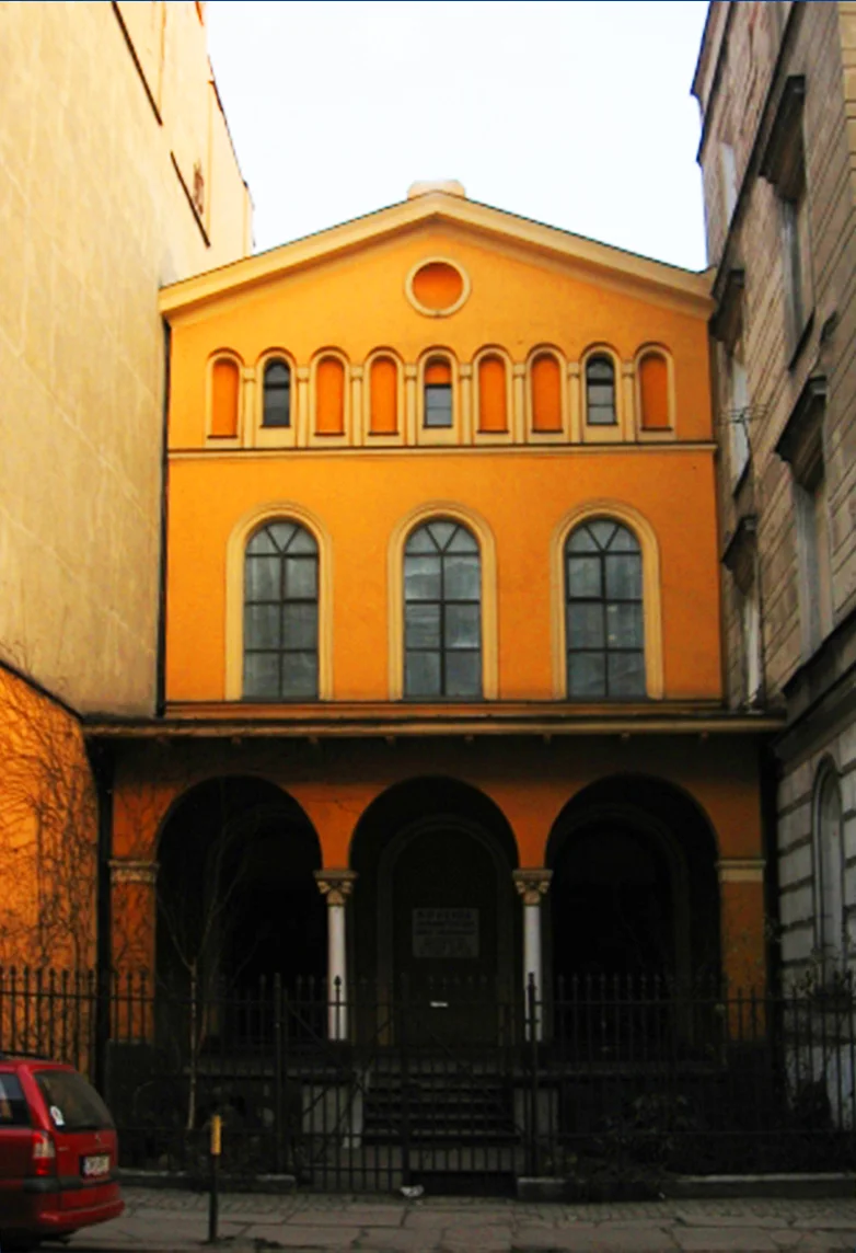 Budowla na ulicy Dąbrowskiego we Wrocławiu
