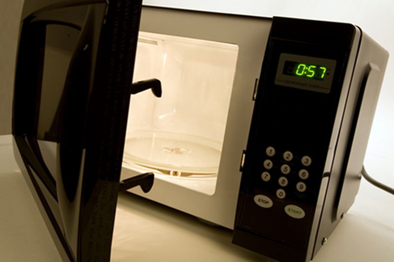 Francja wypowiada wojnę [url=http://shutr.bz/12uJ5TR]kuchenkom mikrofalowym[/url].