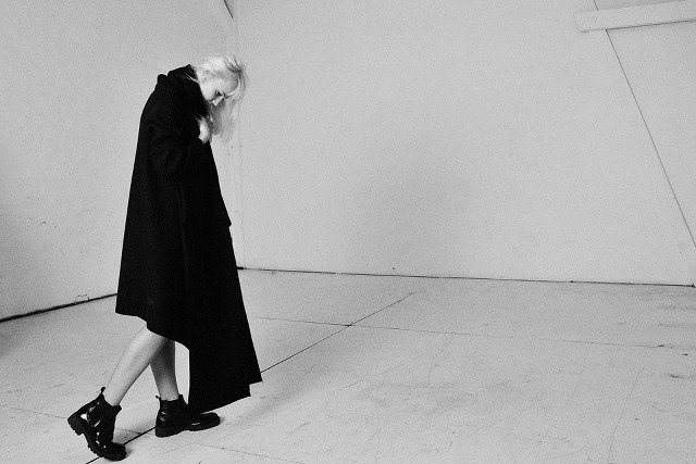 Koc zamiast płaszcza? Jak najbardziej.