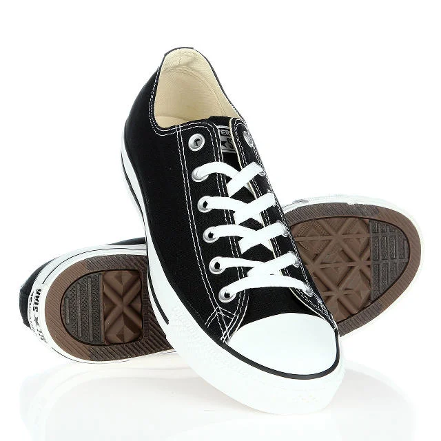 Converse to klasyka festiwali.