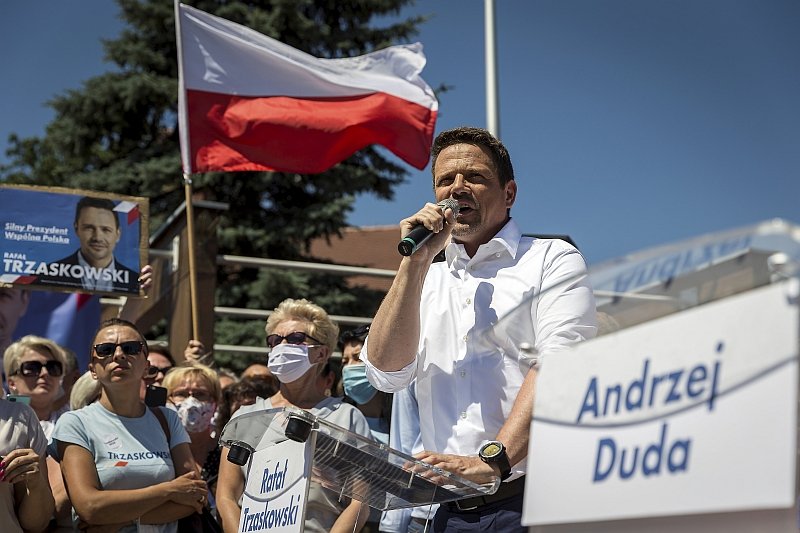W Dąbrowie Górniczej Rafał Trzaskowski wskazał, o jakiś sprawach chce debatować z Andrzejem Dudą.