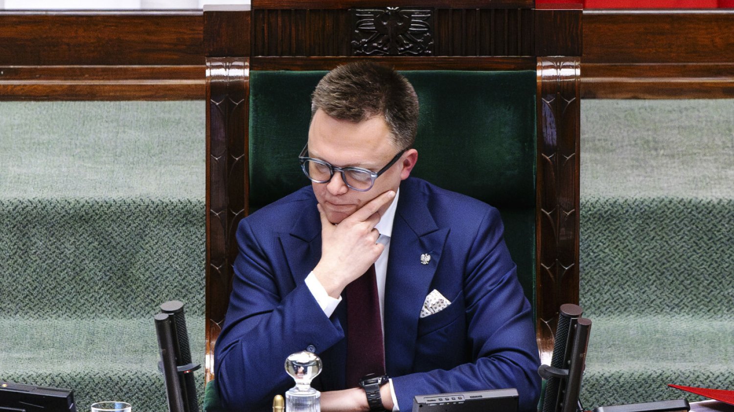 Jutro bardzo ważny dzień w Sejmie. Hołownia wolał z tym poczekać...