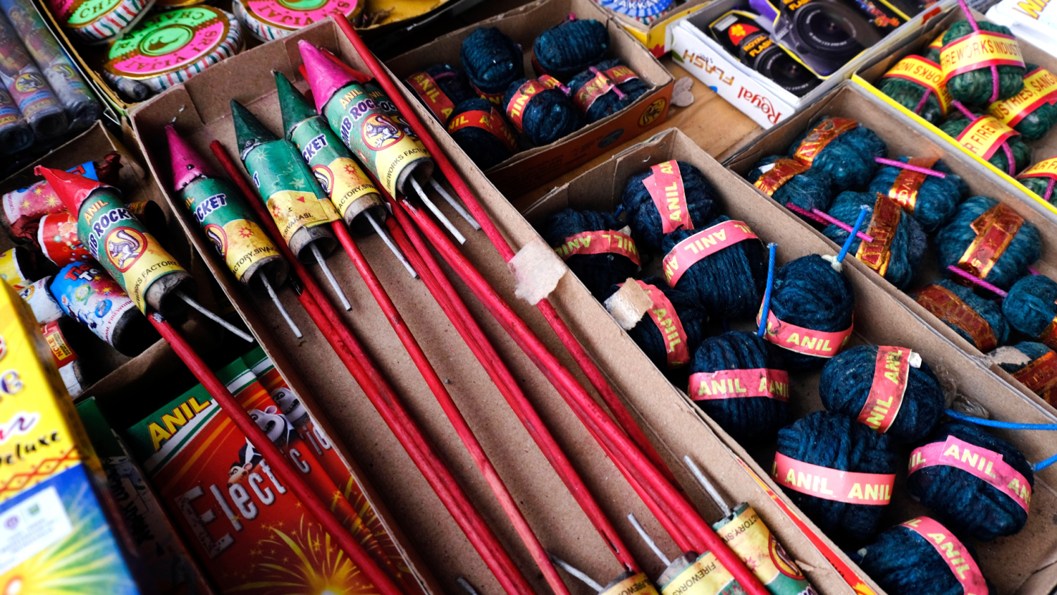 Niemcy kupują fajerwerki na polskich bazarach. Nie chodzi tylko o jeden powód