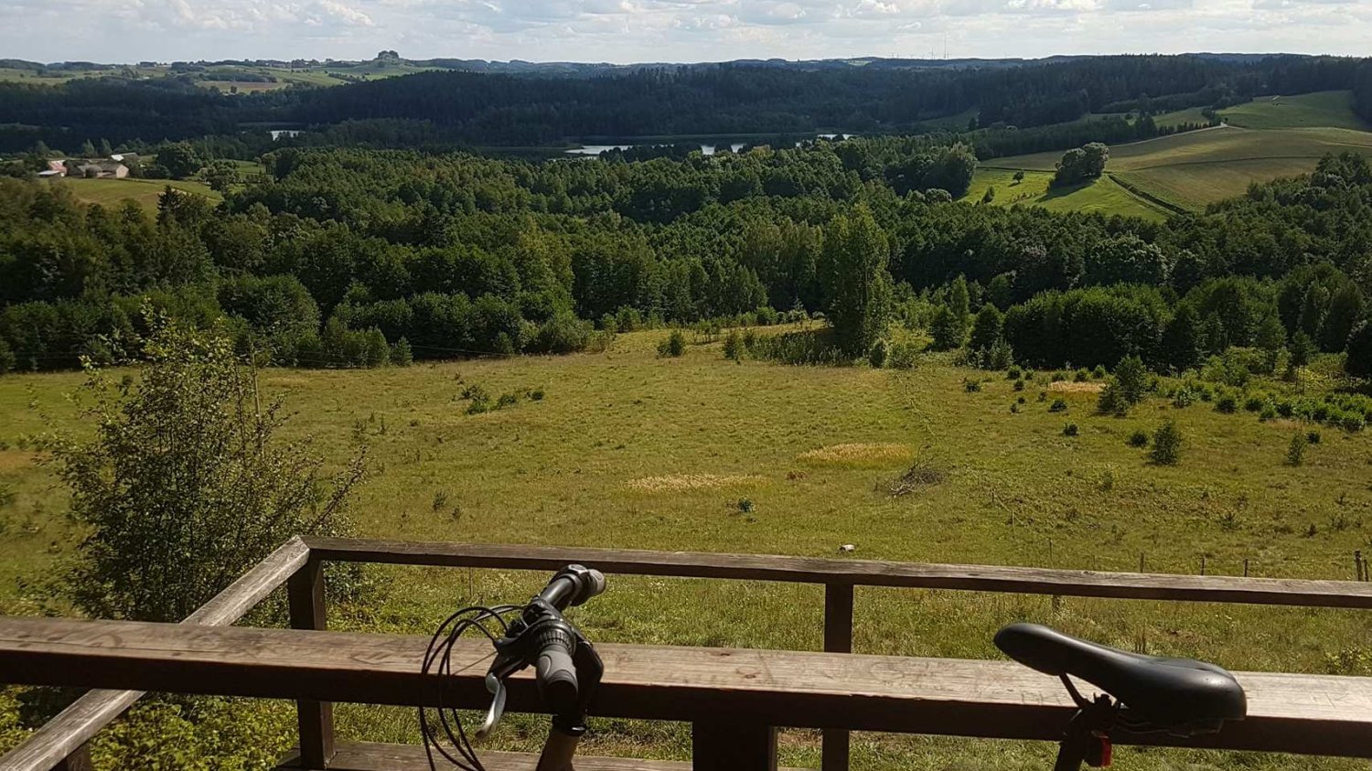 Punkt widokowy w Smolnikach na Suwalszczyźnie. Moje ulubione trasy rowerowe w Polsce.