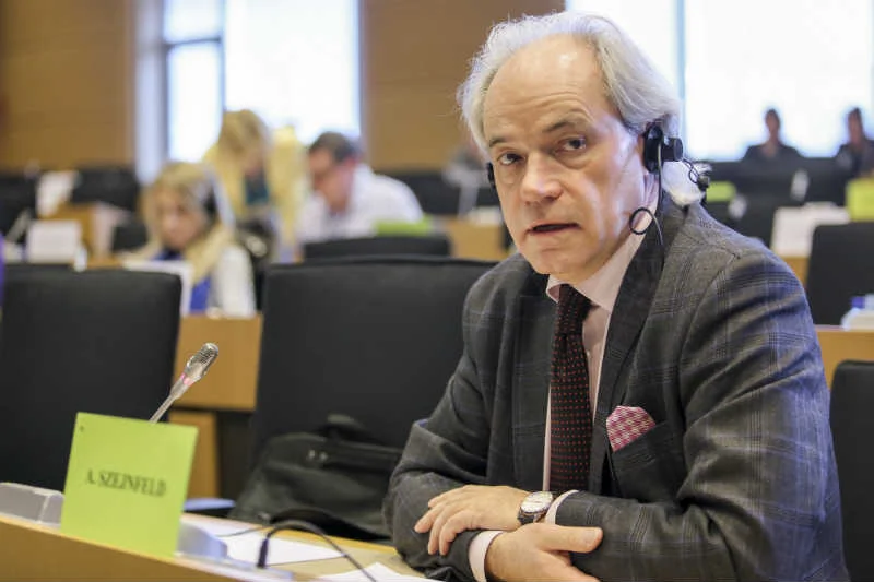 Adam Szejnfeld broni prezydenckiej inicjatywy ws. wieku emerytalnego.