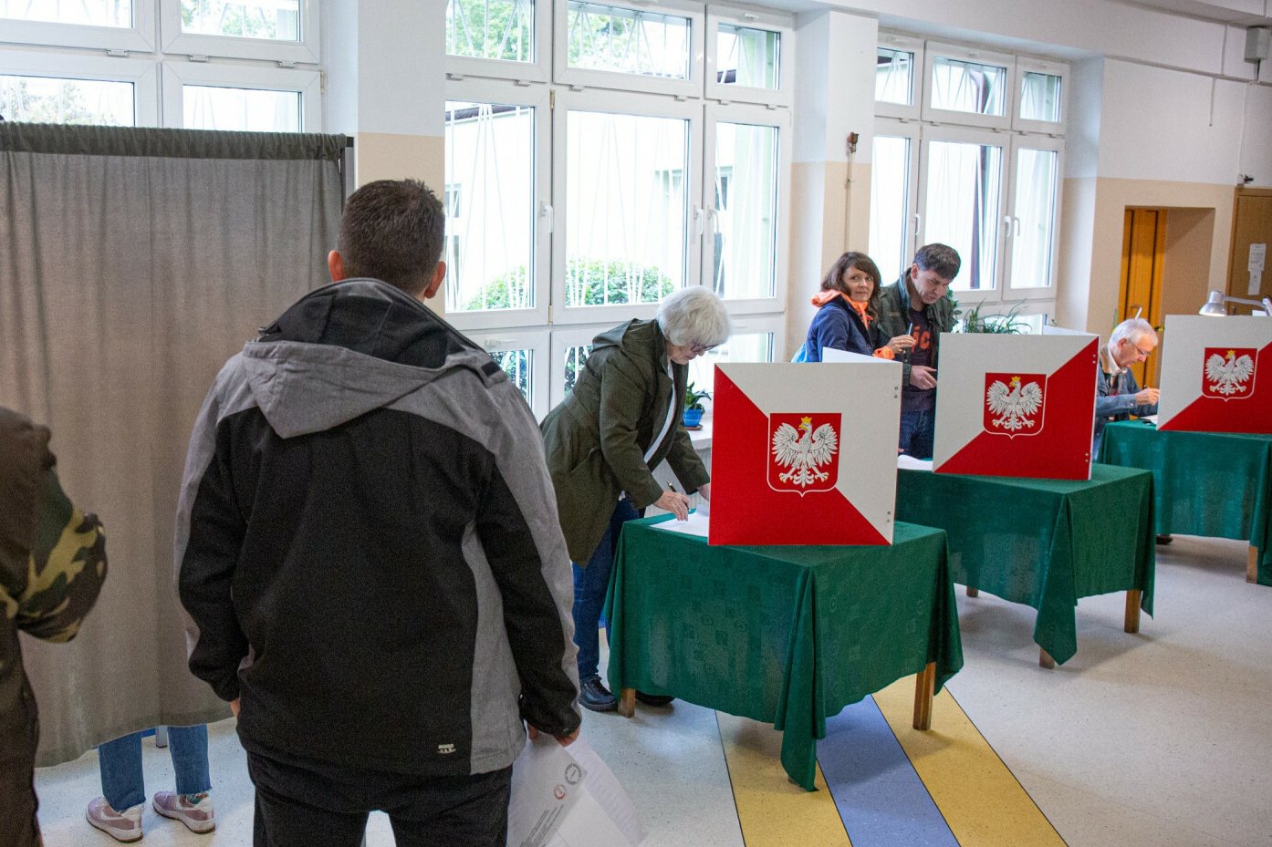 PiS chce przełożyć wybory samorządowe.