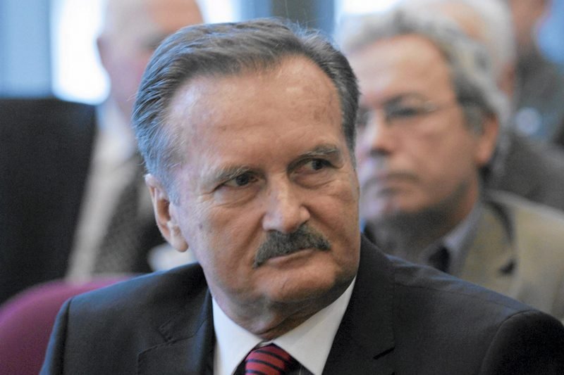 Gromosław Czempiński wierzy, że śmierć Sławomira Petelickiego to samobójstwo.