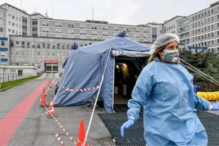 Włosi opublikowali listę zaleceń dla lekarzy, którzy zajmują się pacjentami z koronawirusem.