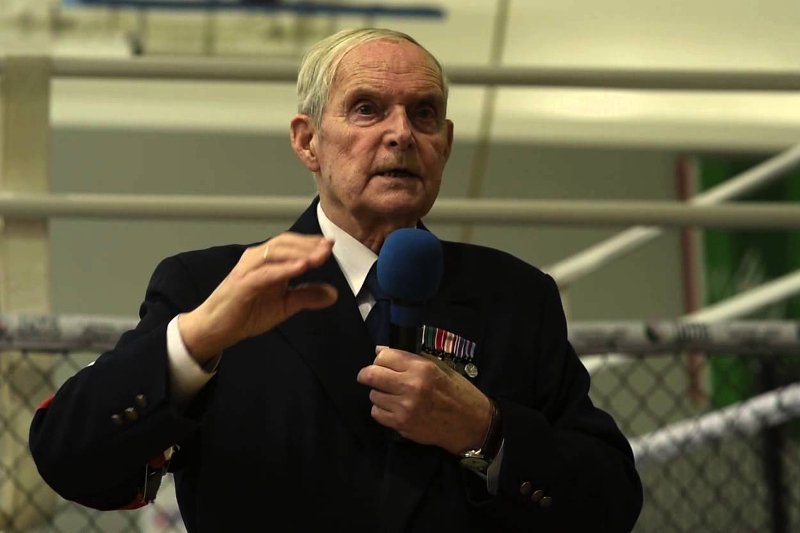 Witalis Skorupka ps. Orzeł to 95-letni kombatant, który walczył z Niemcami i Sowietami. Losy byłego żołnierza można poznać w książce ''Ja Orzeł. Z Kedywu do celi śmierci'', jaki trafiła na polski rynek 18 lipca tego roku