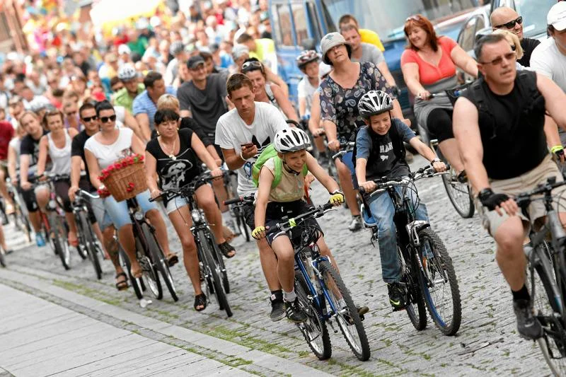 Czy kiedy przyjeżdżamy do pracy na rowerze ludzie nie będą  traktować nas poważnie?