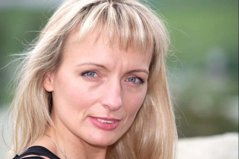 "Łzy Diabła" to Afganistan Magdaleny Kozak i jej doświadczenia nabyte podczas misji wojskowych w tym kraju, przeniesione do odległego fantastycznego świata Dżahan. Rozmawiamy z autorką o jej wznowionej przez Fabrykę Słów powieści science fiction