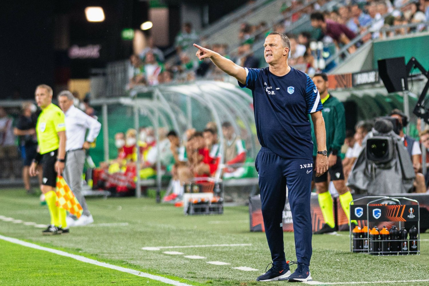 Holender John van den Brom ma podpisać umowę z Lechem Poznań na najbliższe dwa lata