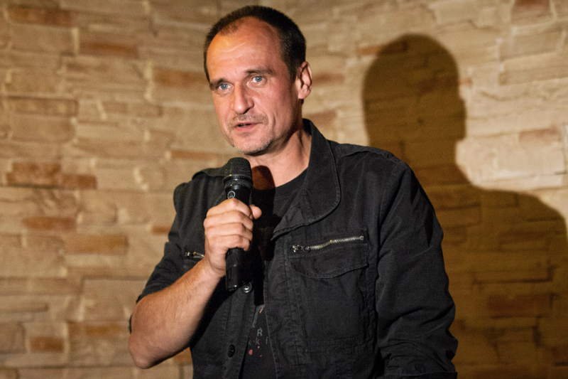 Paweł Kukiz rozpoczyna zbieranie podpisów pod wnioskiem o przeprowadzenie referendum w sprawie okręgów jednomandatowych