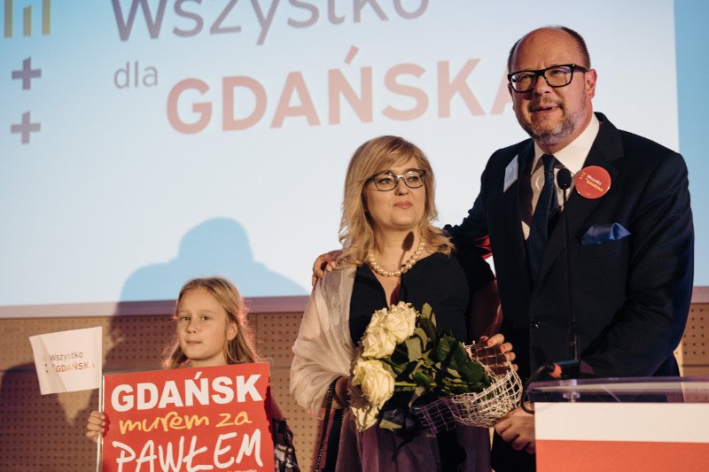 Teresa Adamowicz w szkolnej pracy wyjaśniła, dlaczego uważa swojego ojca za bohatera. Magdalena Adamowicz nie kryje swojej dumy.